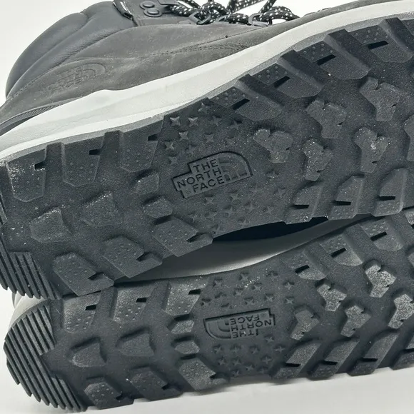 North Face Men's Back to Berkeley Mid Wp Size 10 mint