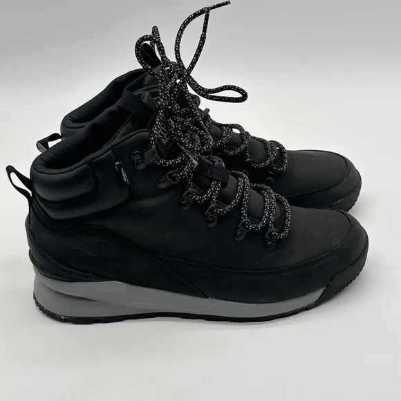 North Face Men's Back to Berkeley Mid Wp Size 10 mint