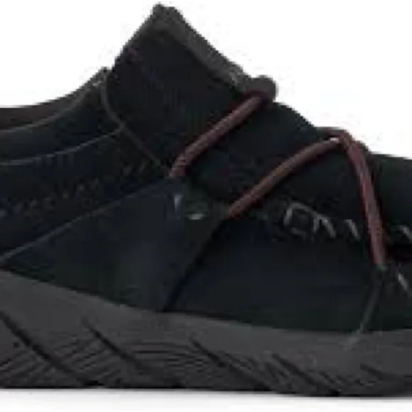 NWOB $150 BLACK MANITOBAH MEN'S MAKWA SLIP-ON BUNGEE LOOP SHOES -