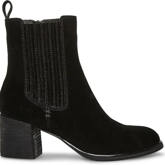 NWOB $150 WATERPROOF Blondo Sonali Ankle Boots