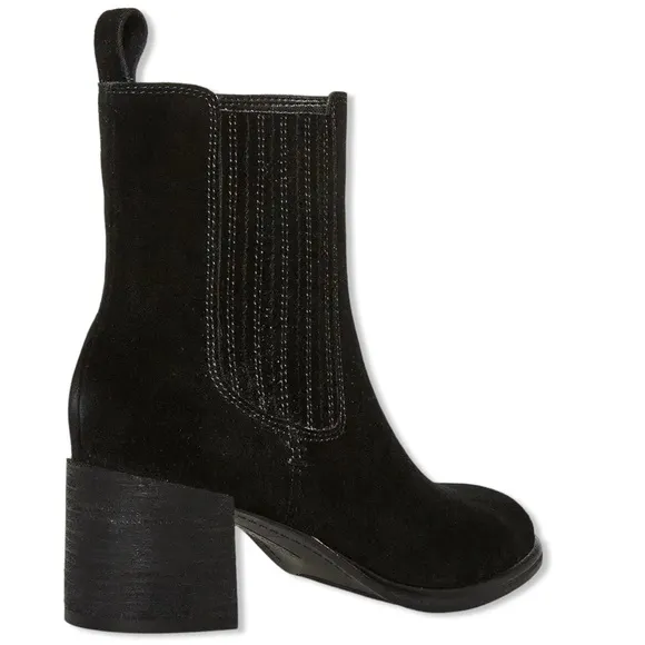 NWOB $150 WATERPROOF Blondo Sonali Ankle Boots