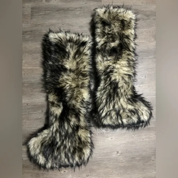 NWOB Dolls Kill / Club Exx Wild Instincts Thigh High Boots