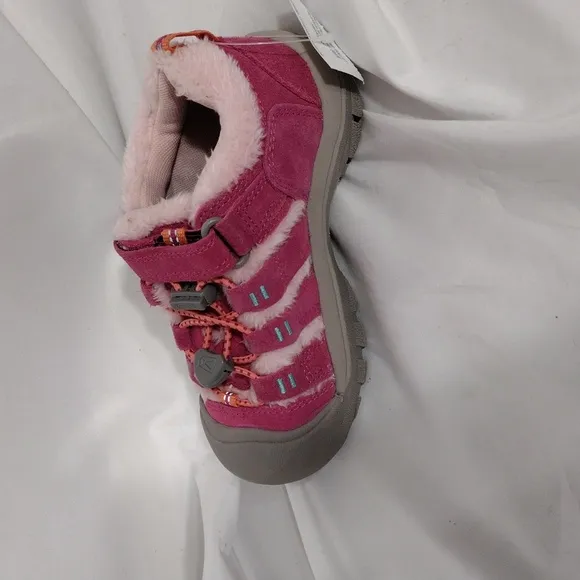 NWOB Keen Girls Fruit Dove/Ballet Slipper Newport Shoe Winter Fur Sneaker Size 8