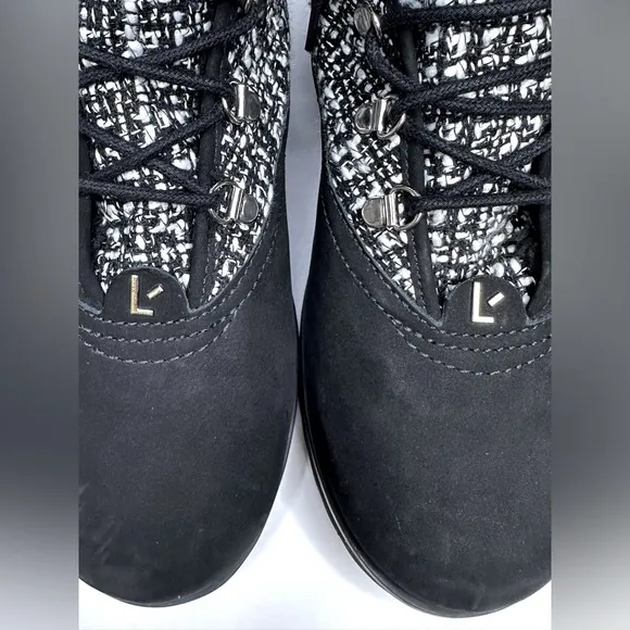 NWOB Larroude Vaile Tweed Black White Boots, Sz 9