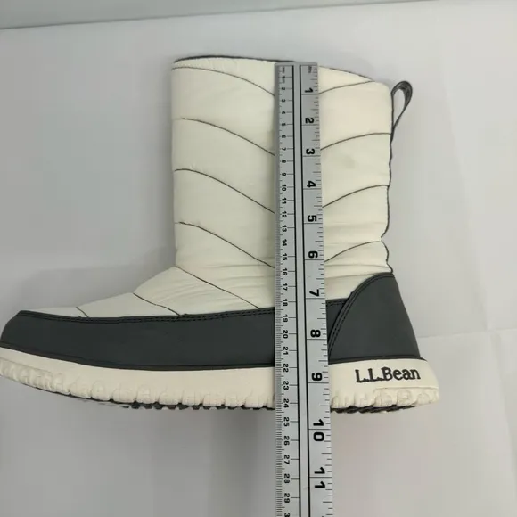 NWOB LL Bean Women's White Nylon Ultralight Quilted Insulated  Boots Size 10M