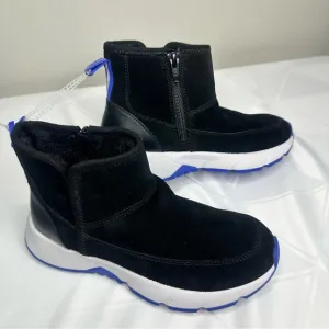 NWOB Nurture Women's Rainier Suede Cold Weather Platform Booties Black Size 6M