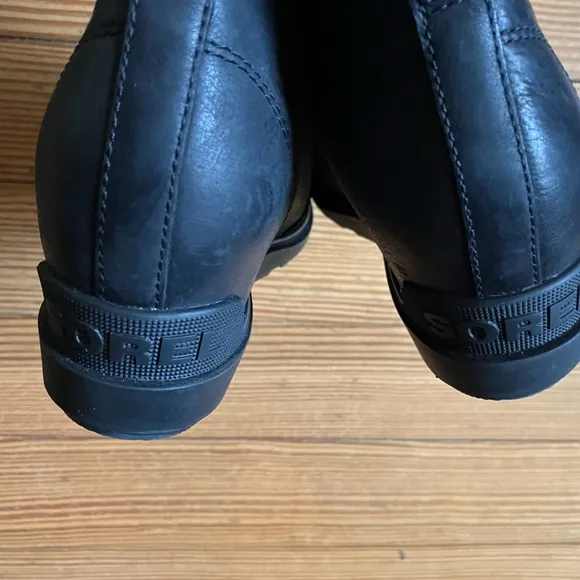 NWOB Sorel Evie II Women's ZipBootie in Black Sz 9.5.