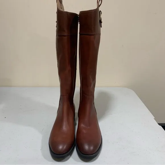 NWOB Vionic Phillipa Women High Shaft Boot 6.5 brown leather ridding boots 2207