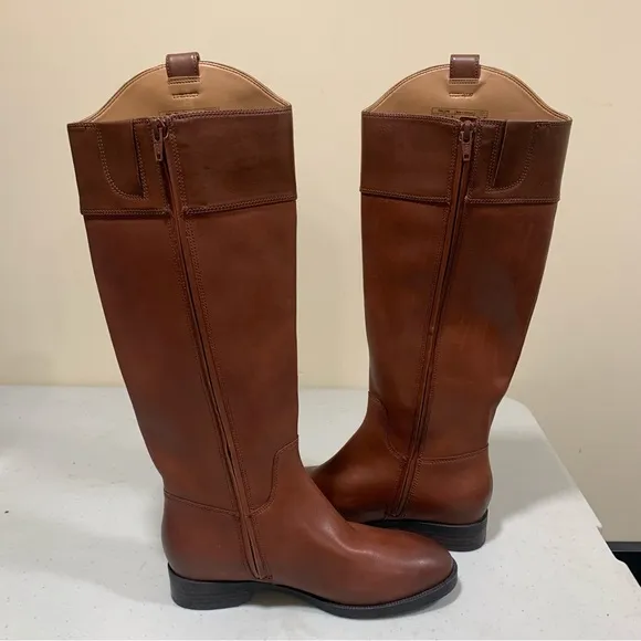 NWOB Vionic Phillipa Women High Shaft Boot 6.5 brown leather ridding boots 2207