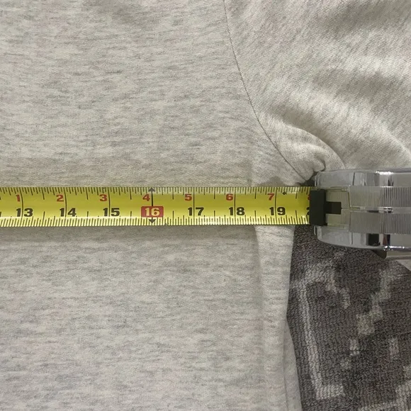 NWOT Athleta S Heather Grey Oversized Sweater Cross Twist Open Back So Soft