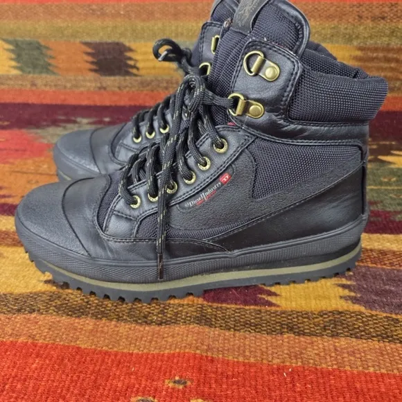 NWOT- Diesel Olson Boots Men 8.5 Black Trail Sportswear Gorpcore Workwear
