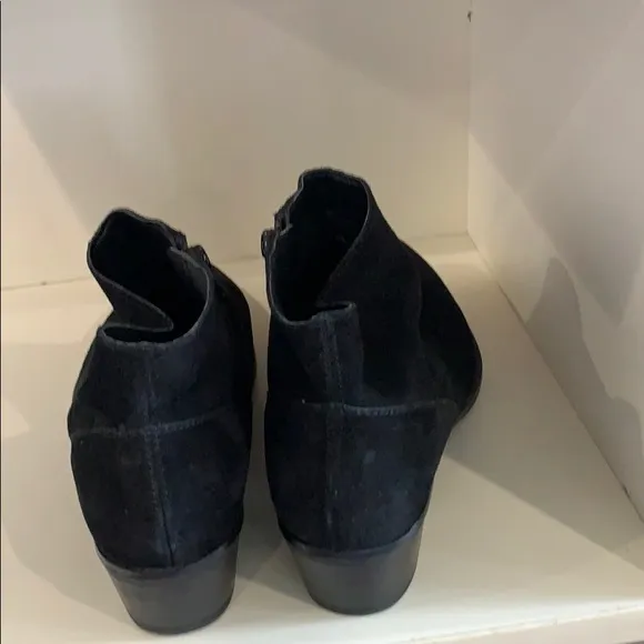 (NWOT) ROEBUCK &amp; CO. MEN ANKLE BOOTS!