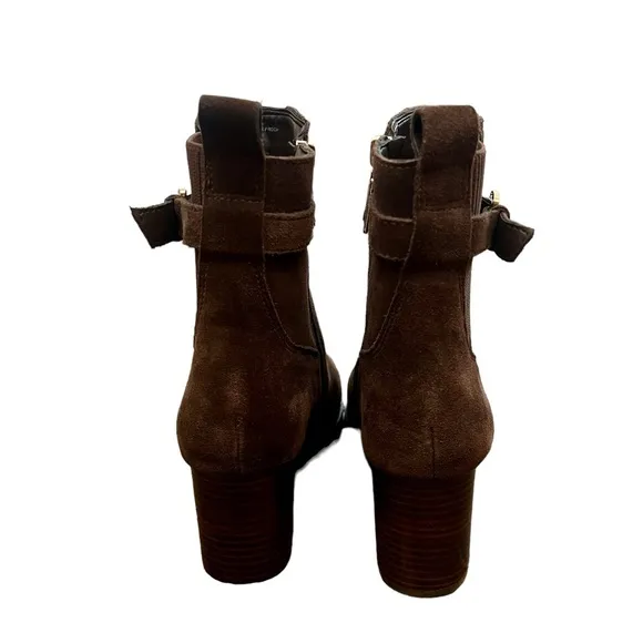 NWOT Women’s Blondo Brown Suede Tamara Waterproof Booties – Sz 8.5