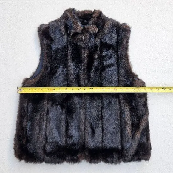 NWOT Worthington Reversible Brown and Black Faux Fur Faux Leather Zip-up Vest