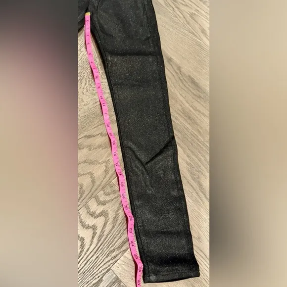 NWT AG Farrah Skinny Ankle Black gunmetal  w/shimmering micro-glitter finish. 23