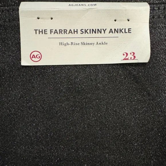 NWT AG Farrah Skinny Ankle Black gunmetal  w/shimmering micro-glitter finish. 23