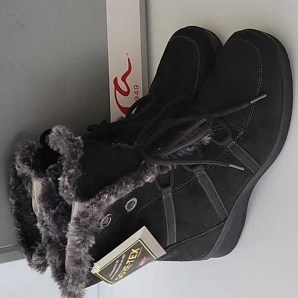 NWT Ara Gore-Tex Faux-Fur Waterproof Ankle Boot Size US 5.5 EU 36