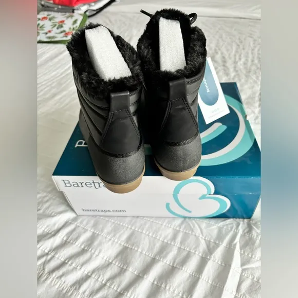 NWT BARETRAPS FLYN WATER RESISTANT FAUX FUR LINED DUCK BOOTS