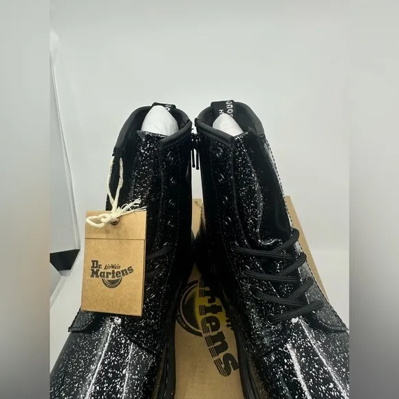 NWT DOC MARTEN Youth/woken 1460 glitter lace up boots. Eu 37 women 6