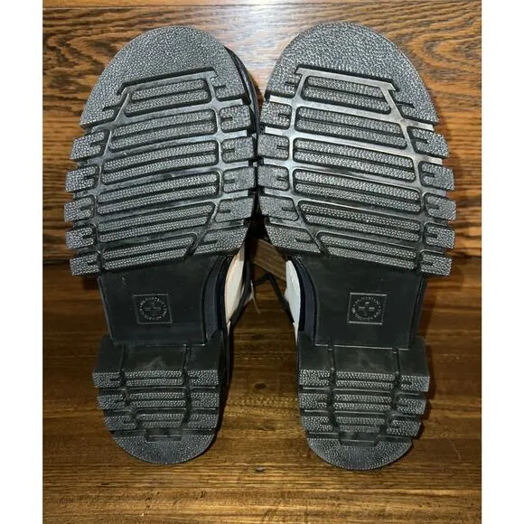 NWT Dr Martens Audrick 8-Eye Women’s Grey Leather Platform Boots Sz US 7 38