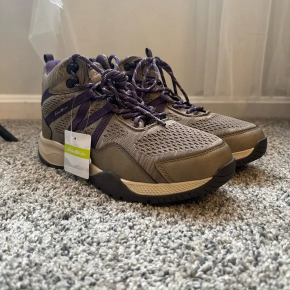 NWT Eddie Bauer Klamath Falls Boots