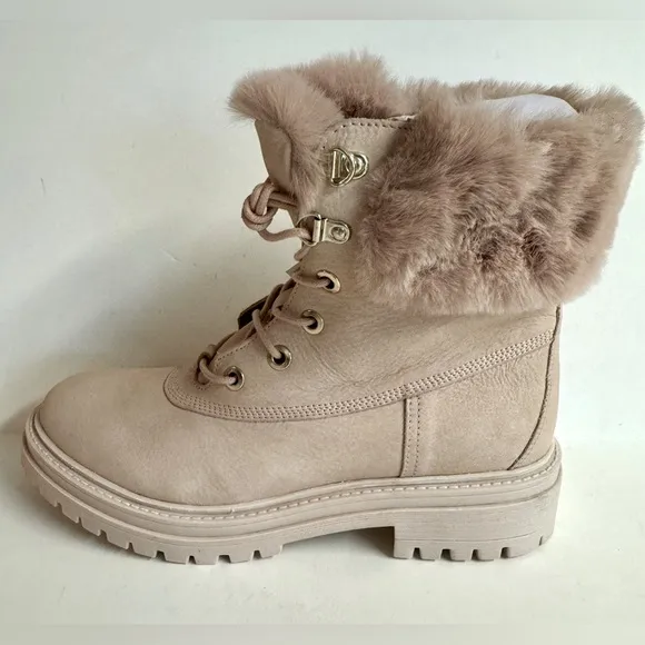 NWT Goex Iridea Nubuck Leather boots in Antique Rose.Never worn.Size 10.5