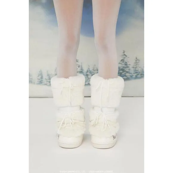 NWT Hello Kitty White Faux Fur Boots Lace Up Sanrio Unisex Boots Sz 7