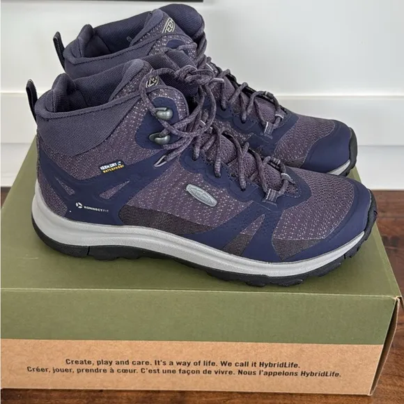 NWT Keen Terradora II Mid Waterproof Boots
