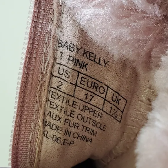 NWT💗 Michael Kors Baby Kelly Boots (Sz 2)