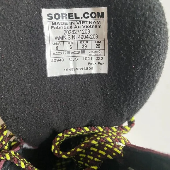 NWT Sorel Kinetic Breakthru Caribou Women's Water Proof Suede Leather Boots Sz 8