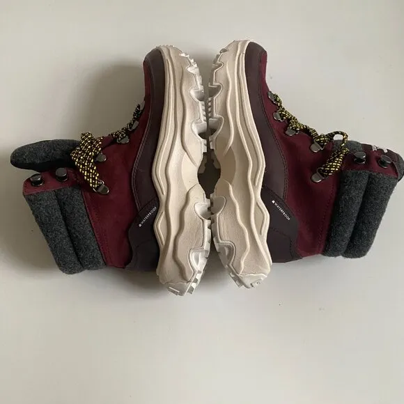 NWT Sorel Kinetic Breakthru Caribou Women's Water Proof Suede Leather Boots Sz 8