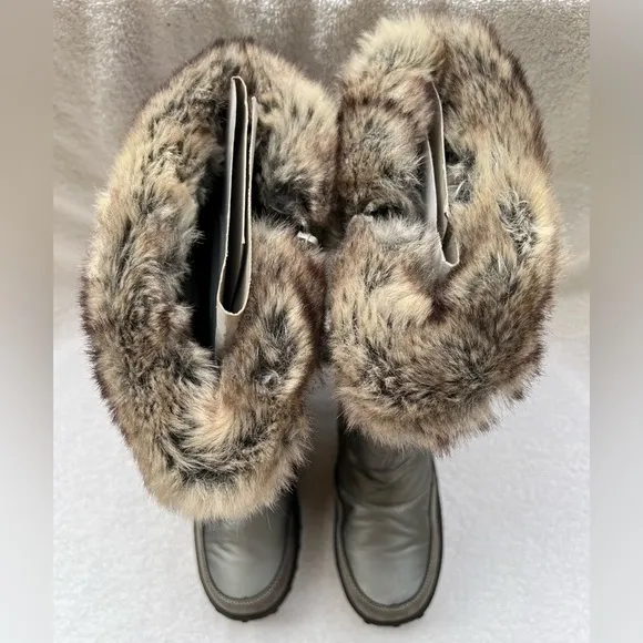 NWT Spring Step Vanish Snow Boot - Silver - SZ. US 7.5-8  / EU 38