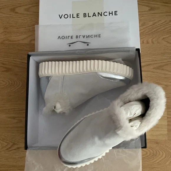 NWT Voile Blanche Luna Leather Fur Trim Sneaker Bootie Boots Size 39 / Size 8