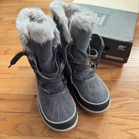 NWT! WATERPROOF Sorel Tivoli Lace-Up All Weather Boots Short Faux Fur gray grey