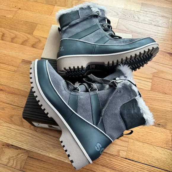 NWT! WATERPROOF Sorel Tivoli Lace-Up All Weather Boots Short Faux Fur gray grey