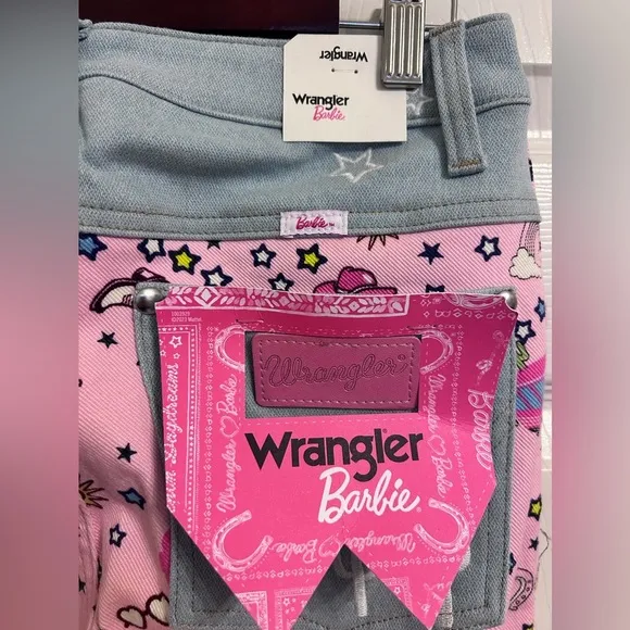 NWT Wrangler x Barbie Jeans, 26x32