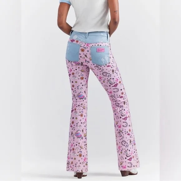 NWT Wrangler x Barbie Jeans, 26x32