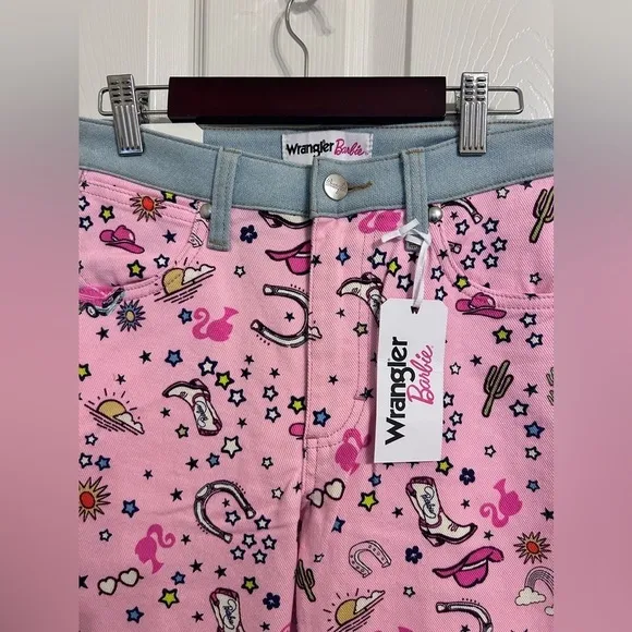 NWT Wrangler x Barbie Jeans, 26x32