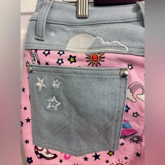 NWT Wrangler x Barbie Jeans, 26x32