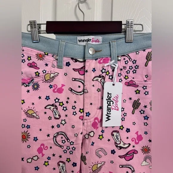 NWT Wrangler x Barbie Jeans, 26x32
