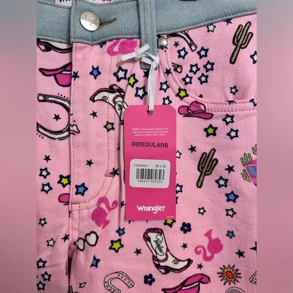 NWT Wrangler x Barbie Jeans, 26x32