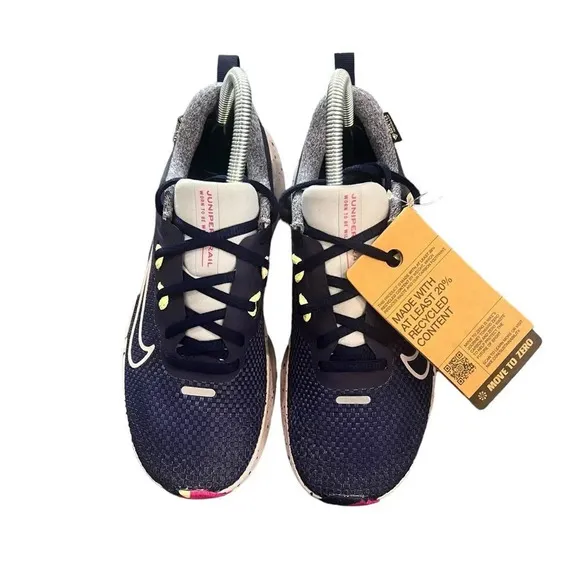 NWT Nike Juniper Trail‎ 2 GORE-TEX Women's Waterproof Trail Running Shoes Size 6