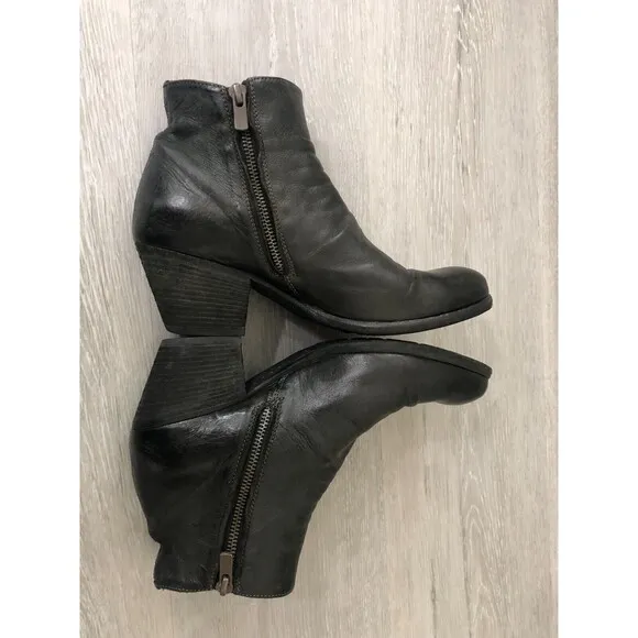 Officine Creative Giselle Women EUR 39 Black Leather Side Zip Ankle Bootie Boots