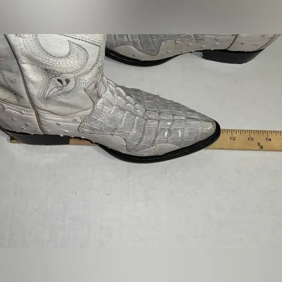 Old Corral Western White Cross Boots Men Size 6.5/Women 8-8.5