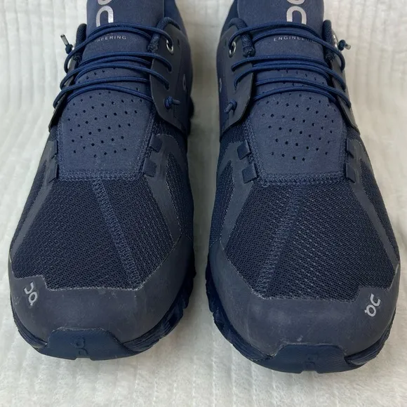 On Cloud Swiss Engineering Men’s Size 11 Waterproof Navy Running Shoes Sneakers