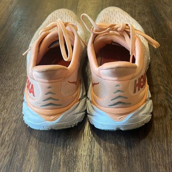 Orange Hoka Clifton 8 - Size 9 Women’s