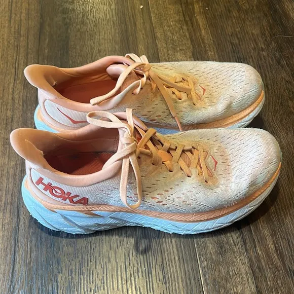 Orange Hoka Clifton 8 - Size 9 Women’s