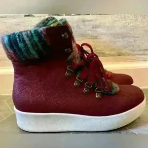 OTBT Roam Boots WOMENS red lace up boots - NWOT