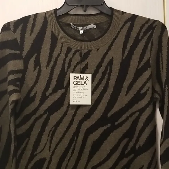 💕PAM &amp; GELA💕 Zebra Silk-Blend Sweaterdress M NWT