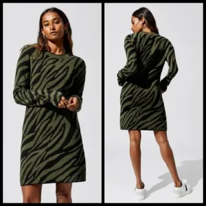 💕PAM &amp; GELA💕 Zebra Silk-Blend Sweaterdress M NWT